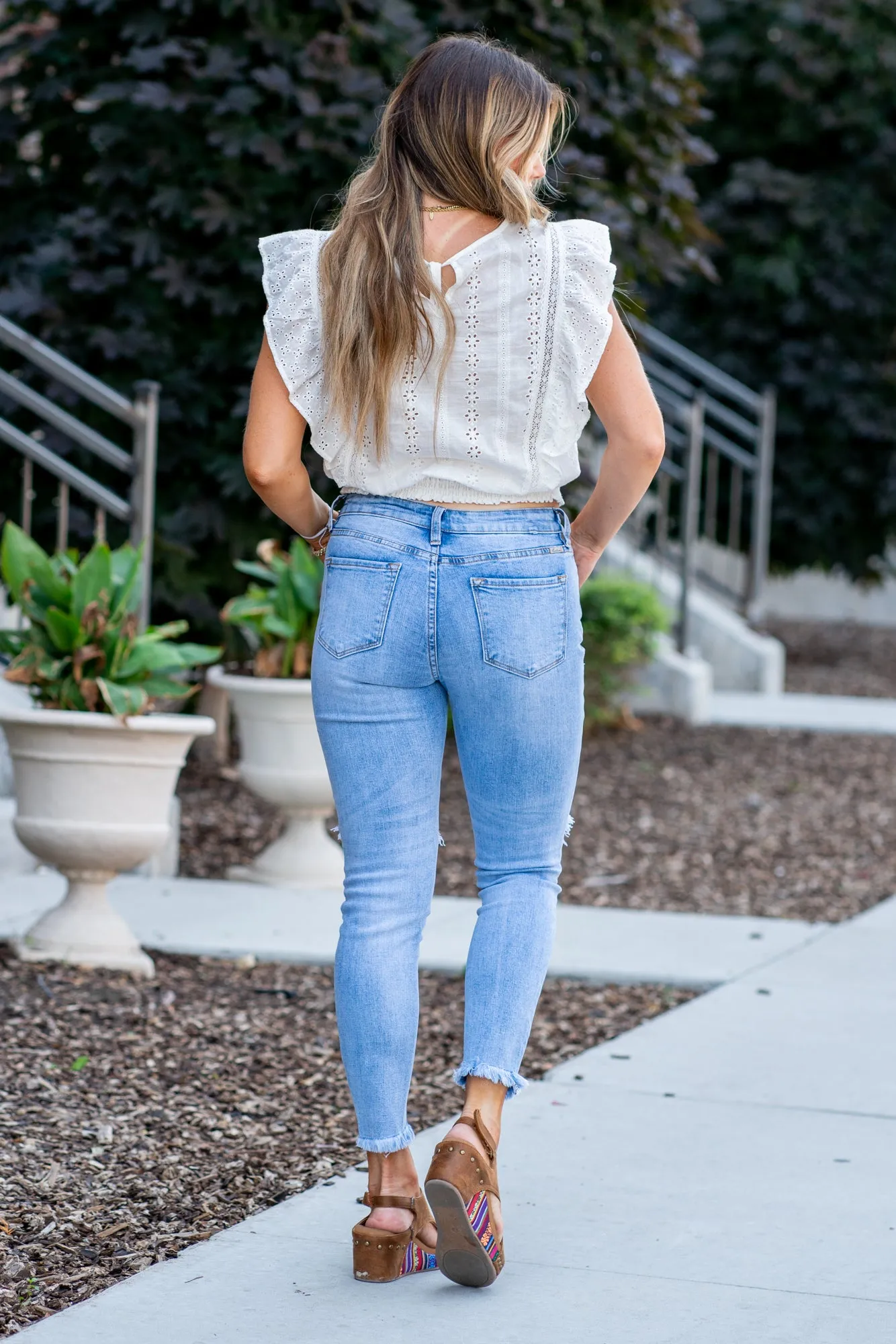 Abigail Mid Rise Distressed Skinny