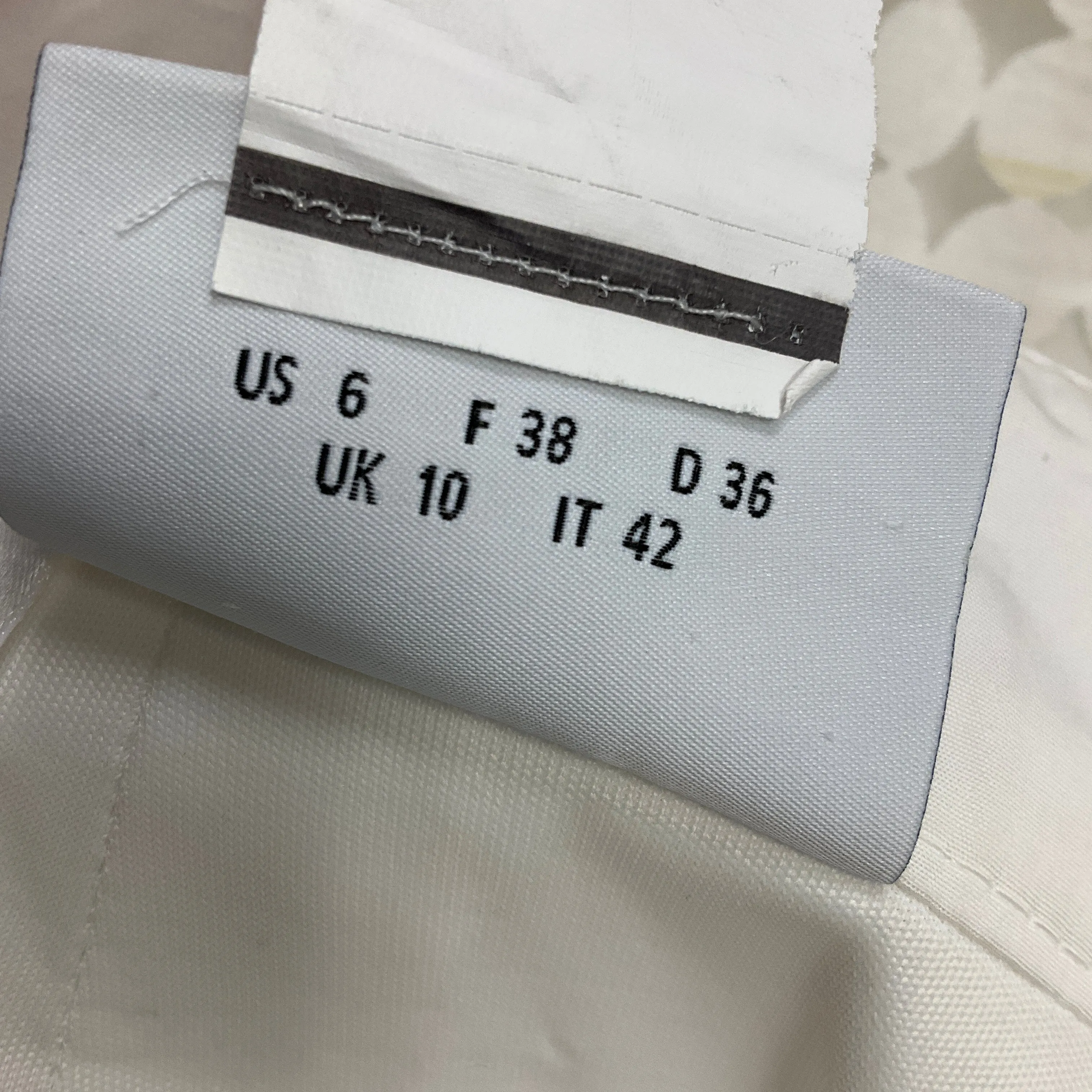 Akris Punto White Circle Patterned Flounce Skirt