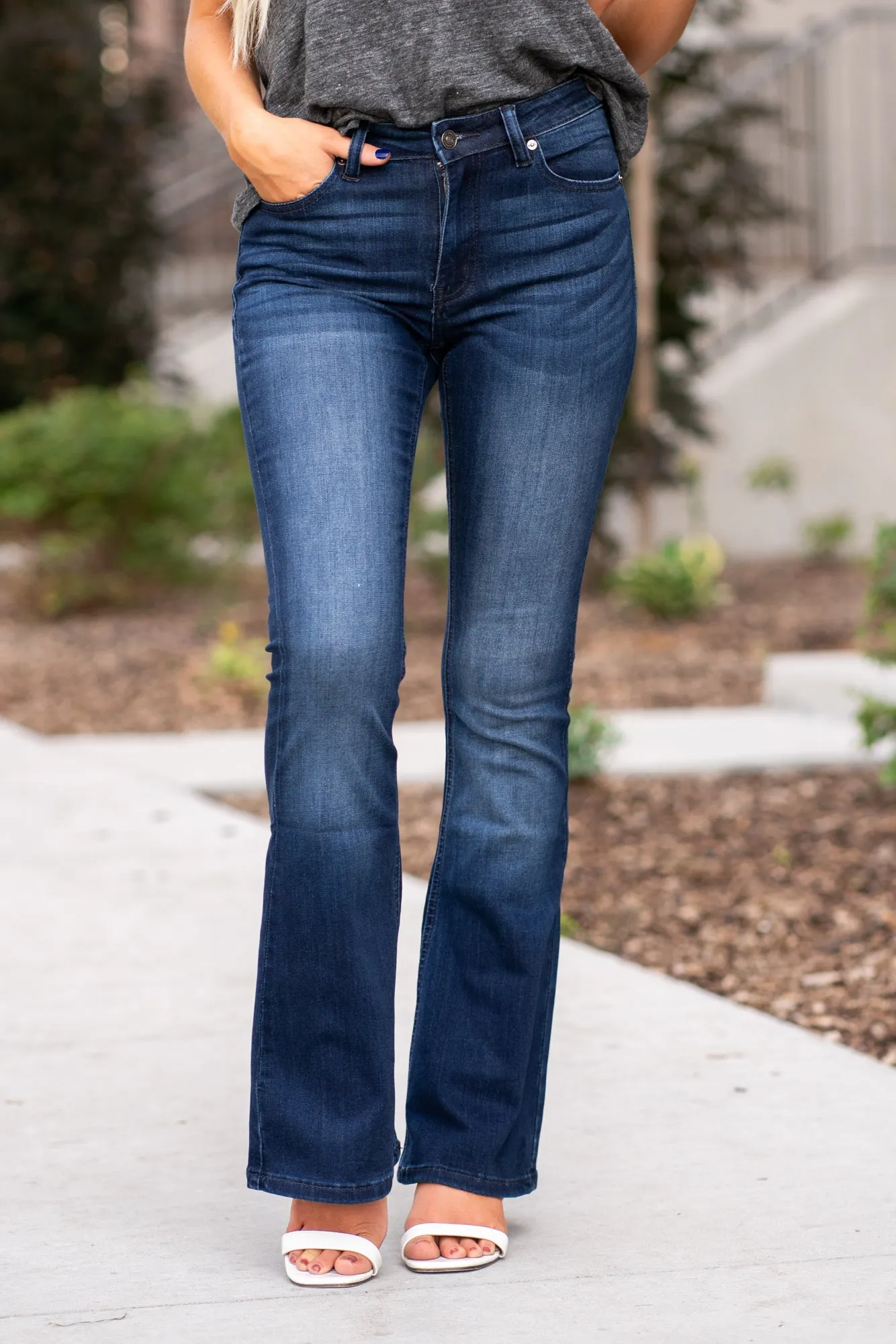 Allie Mid Rise Flare Petite