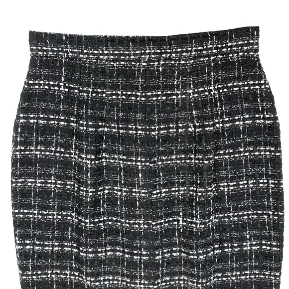 Ann Taylor Tweed Button Front Pencil Skirt Plaid Size 2 Black &amp; White NWT $109