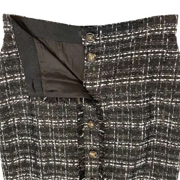 Ann Taylor Tweed Button Front Pencil Skirt Plaid Size 2 Black &amp; White NWT $109