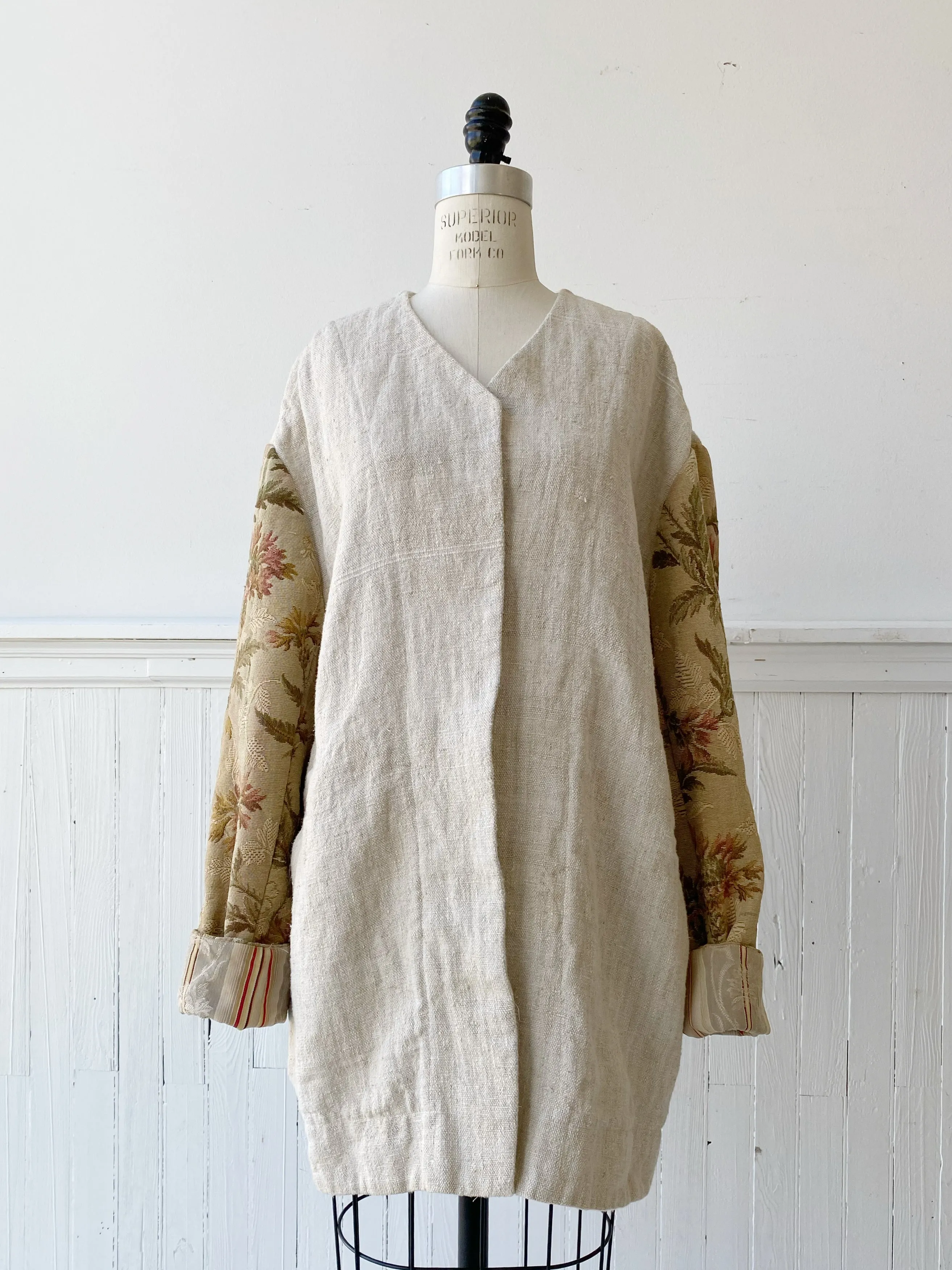 antique jacquard sleeve blazer