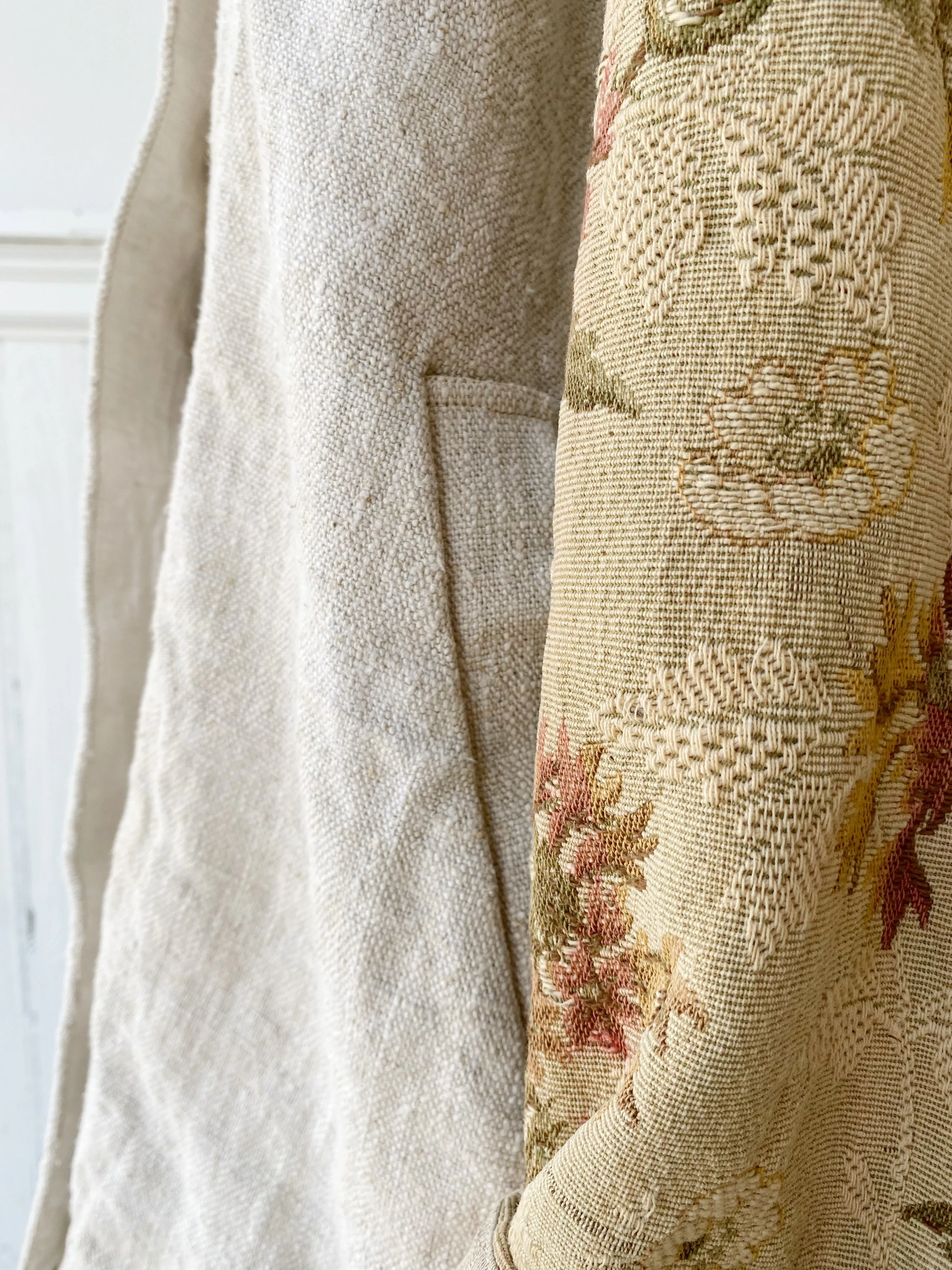 antique jacquard sleeve blazer