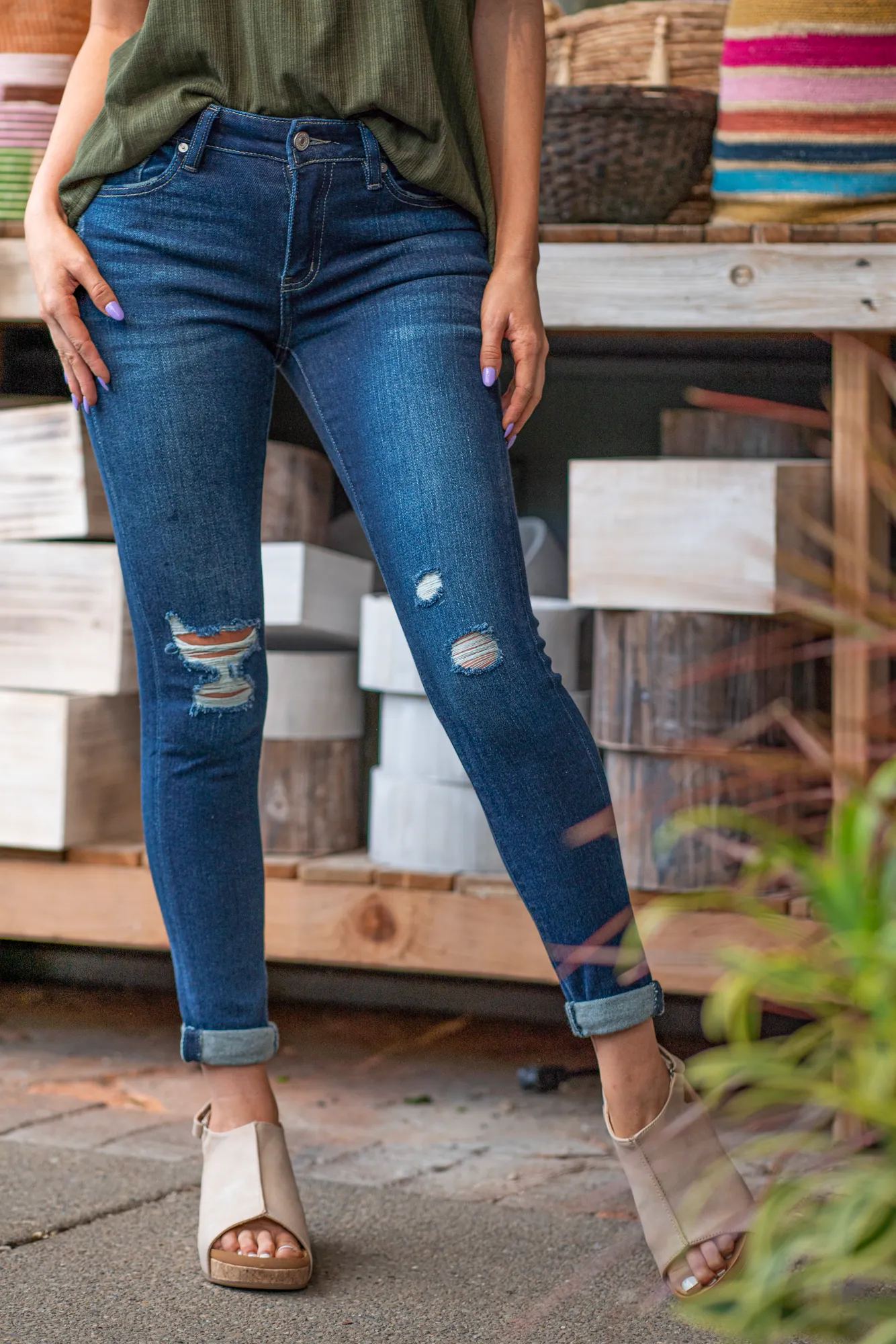 Aurora Mid Rise Cuffed Hem Skinny