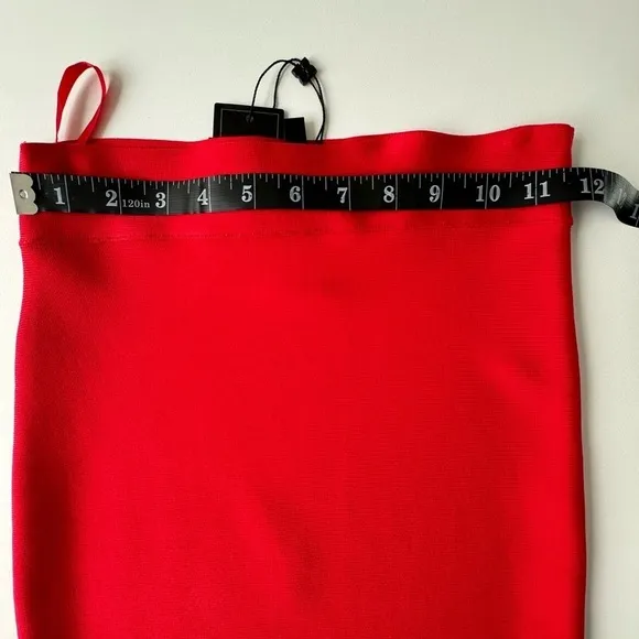 BCBG MaxAzria Natalia Office PencilSkirt, size XXS NWT color Red Berry