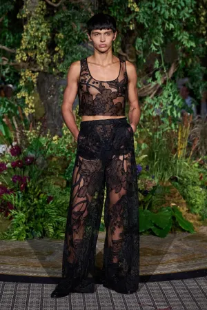 BLACK ABSTRACT TATTOO LACE CROPPED TANK