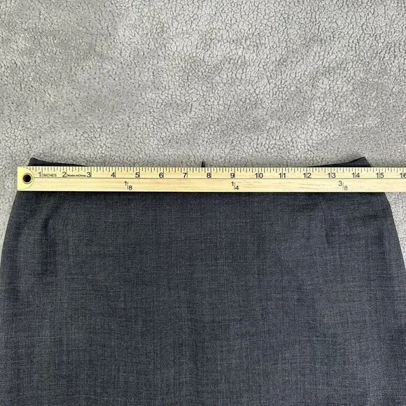 Burberry London Women's Short Pencil Skirt Wool Blend Zip Back Size 8 42 Gray