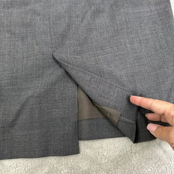 Burberry London Women's Short Pencil Skirt Wool Blend Zip Back Size 8 42 Gray