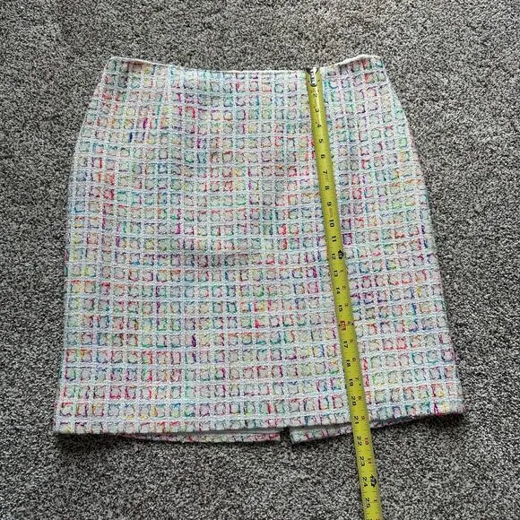 Carlisle white &amp; multicolor tweed pencil skirt size 12