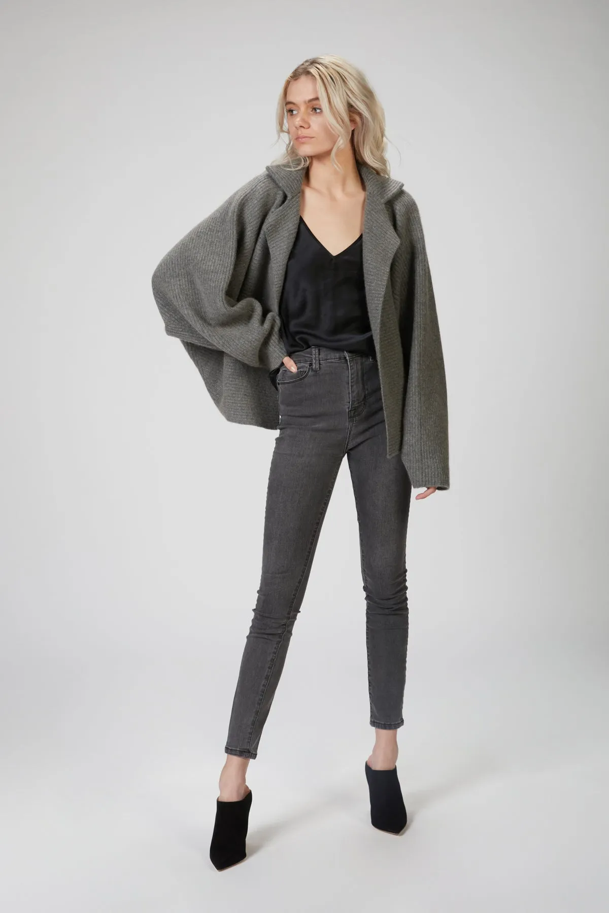 CASHMERE AND WOOL-BLEND KIMONO JACKET