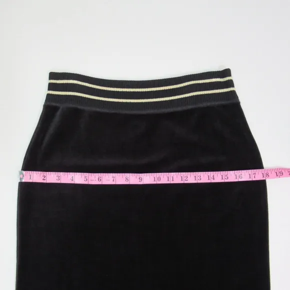 Escada Black Velvet Pencil Skirt Size Small 36 NWT
