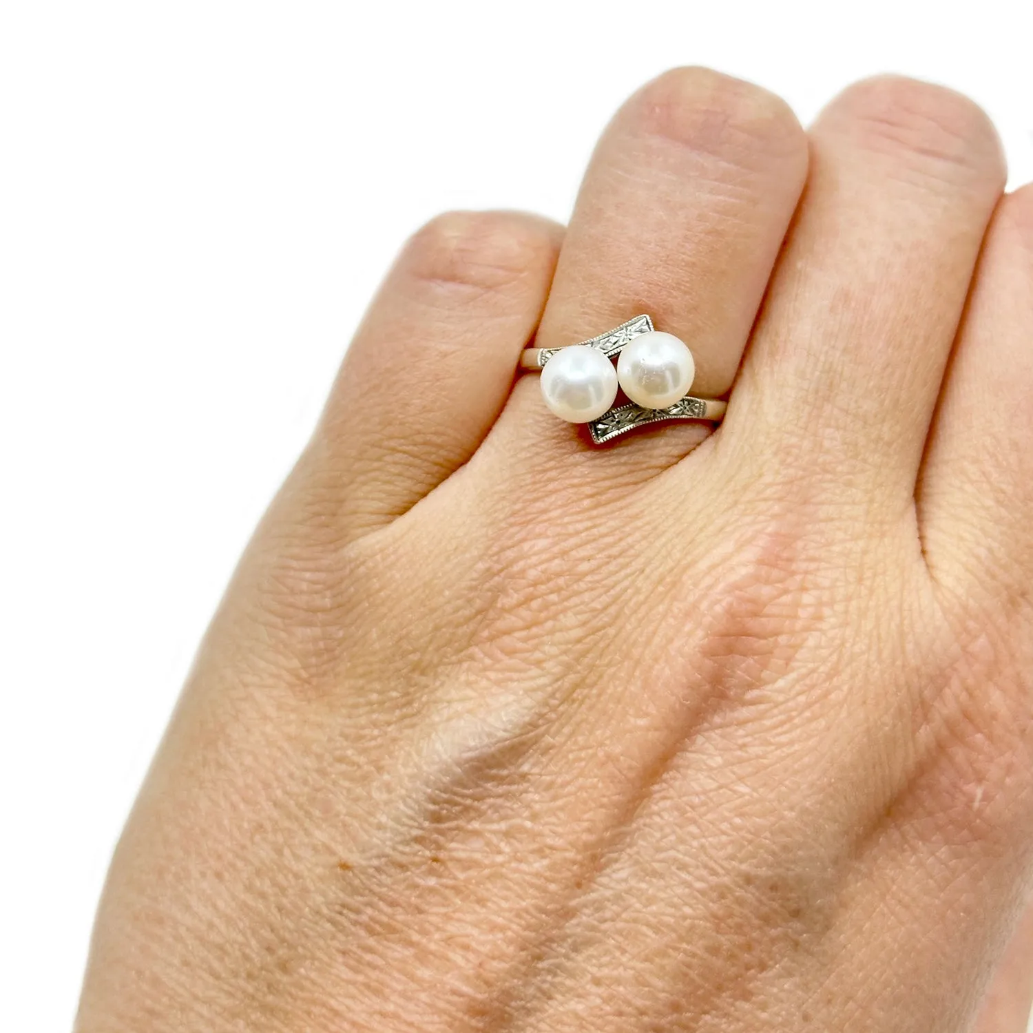 Fuji Pearl Designer Vintage Engraved Bypass Japanese Saltwater Akoya Cultured Pearl Ring- Sterling Silver Sz 6
