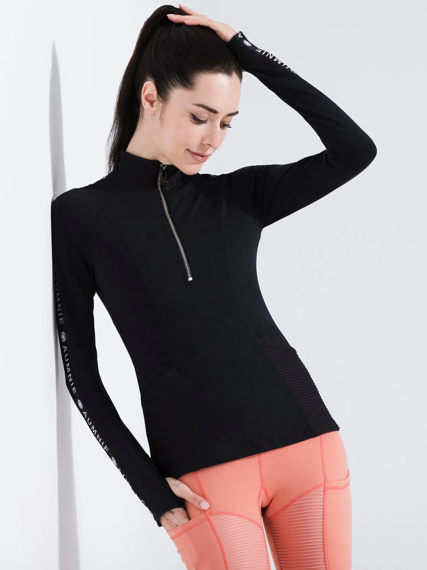 HALF ZIP LOGO TOP, BLACK