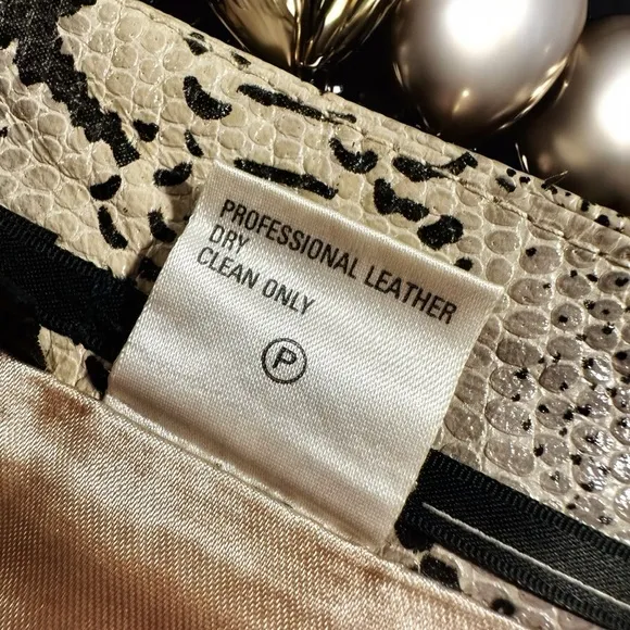 Isda &amp; Co Beige Neutral 100% Leather Python Snake Embossed Pencil Skirt Size 4