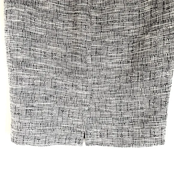 J. Crew No. 2 Pencil Skirt In Black And White Tweed Size 4 EUC