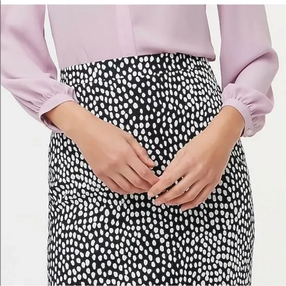 J. Crew Women’s Navy White Modern Polka Dot Pencil Skirt 100% Cotton Size 0 NWT