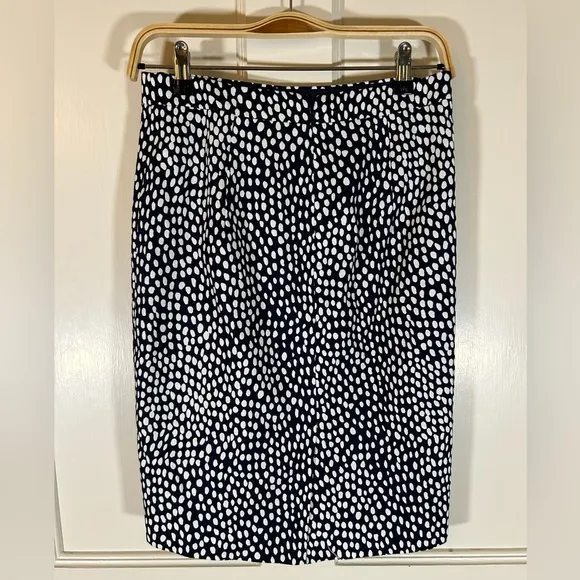 J. Crew Women’s Navy White Modern Polka Dot Pencil Skirt 100% Cotton Size 0 NWT
