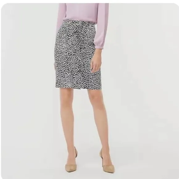 J. Crew Women’s Navy White Modern Polka Dot Pencil Skirt 100% Cotton Size 0 NWT