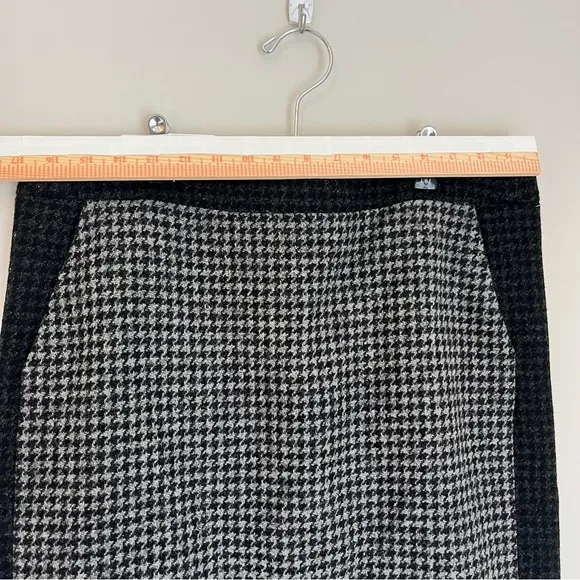 J. Crew Wool Skirt Houndstooth Pencil Pockets Office Work Warm‎ Black Gray Sz 12