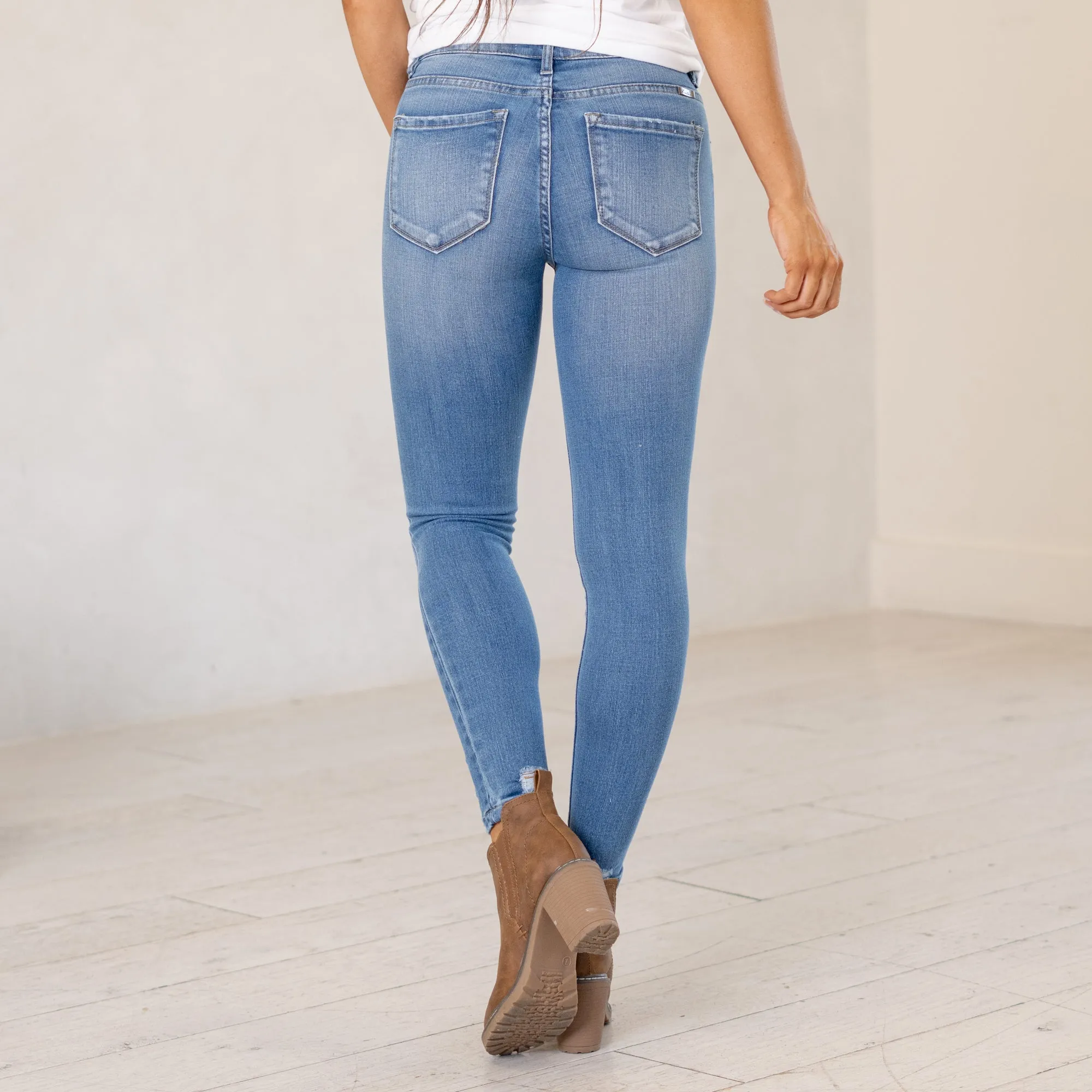 Jenna Mid Rise Ankle Skinny