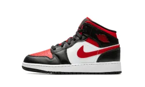 Jordan 1 Mid "White Black Red" Grade School