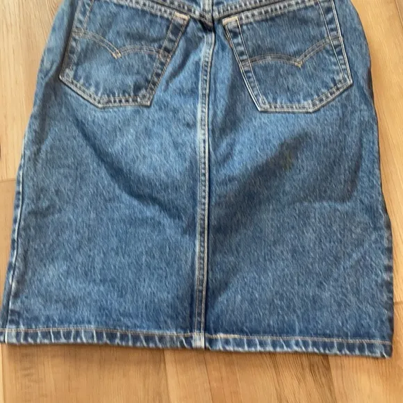 Levi Strauss Jean pencil skirt size 7 junior