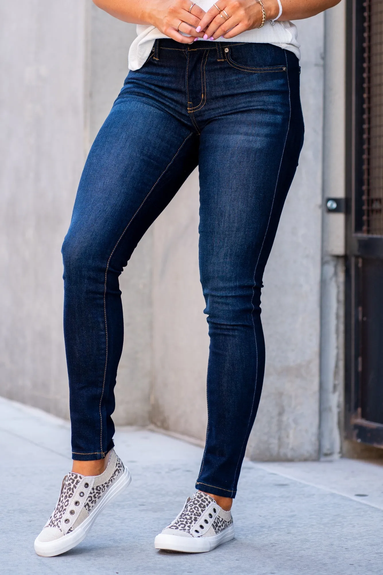 Mitchell Mid Rise Super Skinny