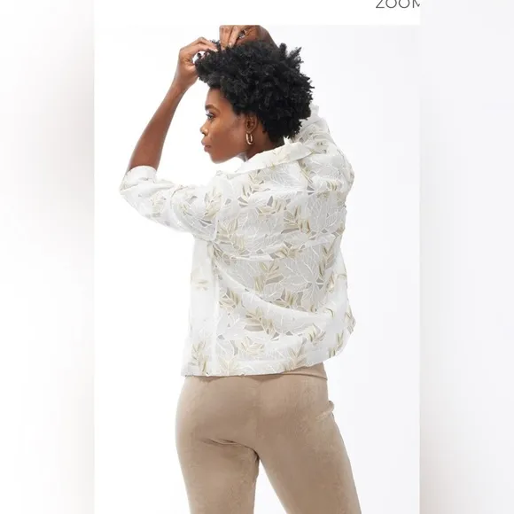 NEW Chico’s Travelers Lace Short Jacket NWT