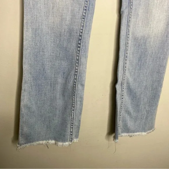 ✨NWT Free People We The Free Light Wash Austin Straight Leg Raw Hem Jeans 26