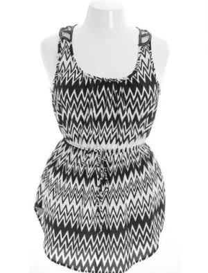 Plus Size Sexy Zig-Zag Tank