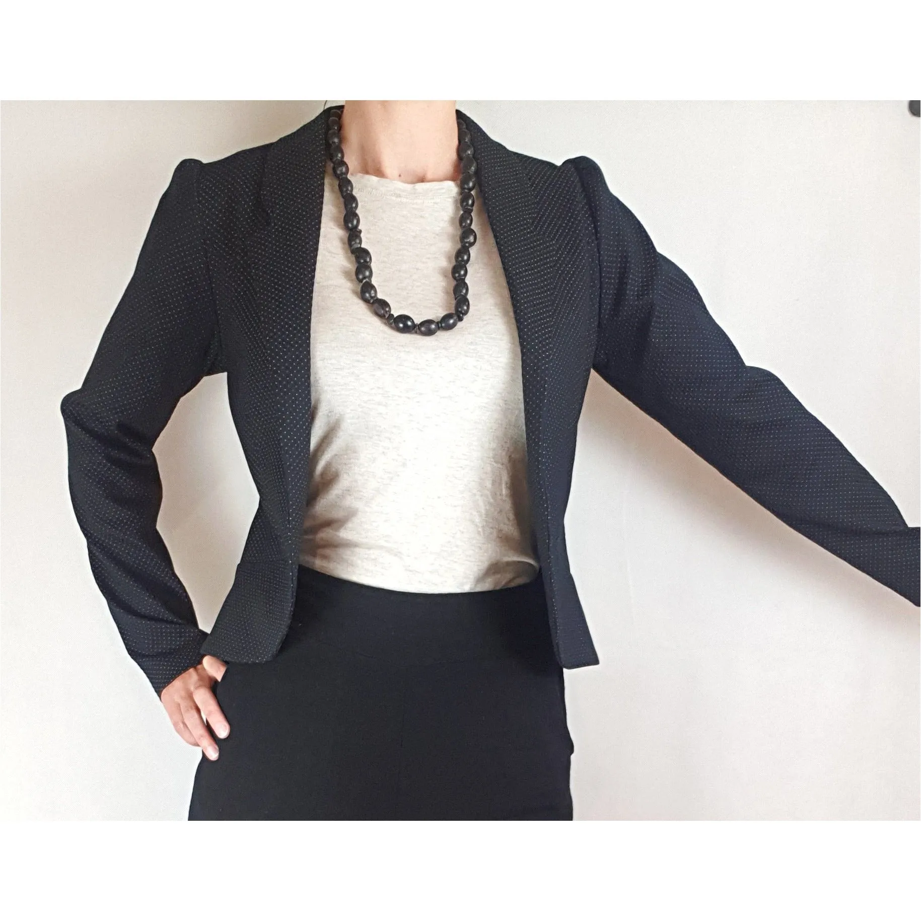 Preap & Coutts black spotted blazer/jacket size 1 (fits sizes 6-8)