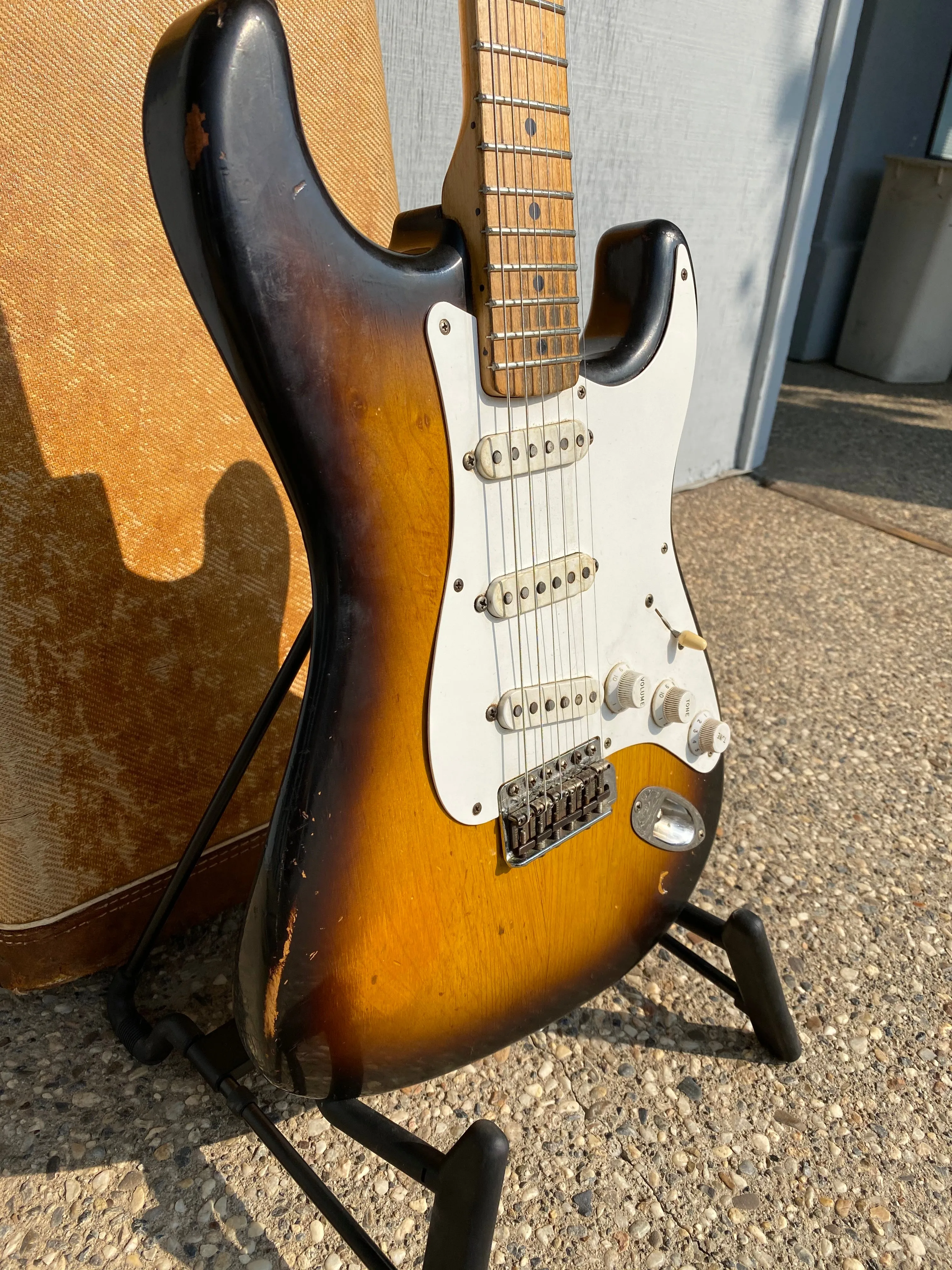 SOLD - Fender Stratocaster 1957