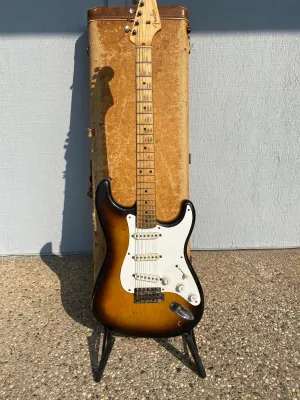 SOLD - Fender Stratocaster 1957
