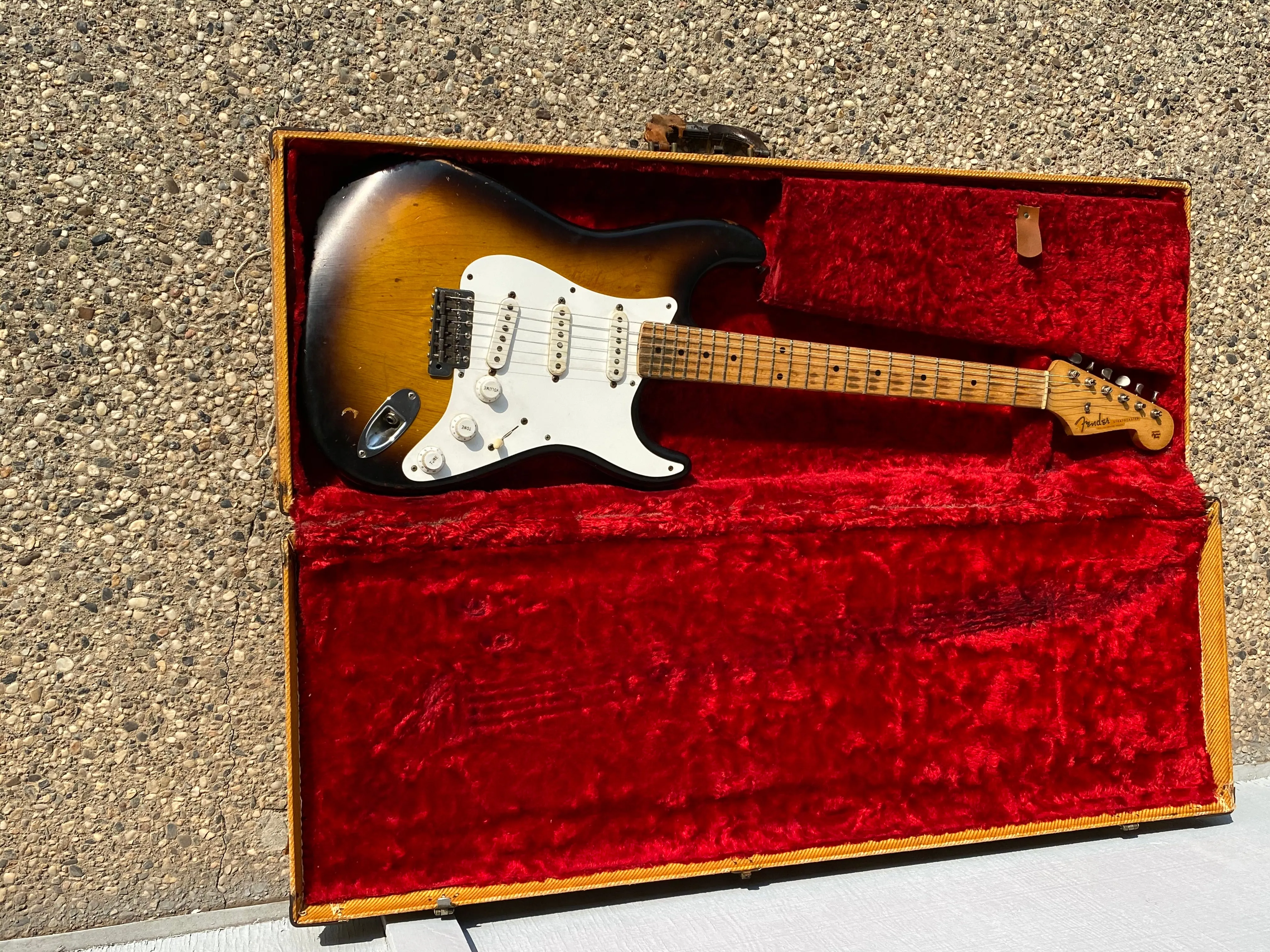 SOLD - Fender Stratocaster 1957