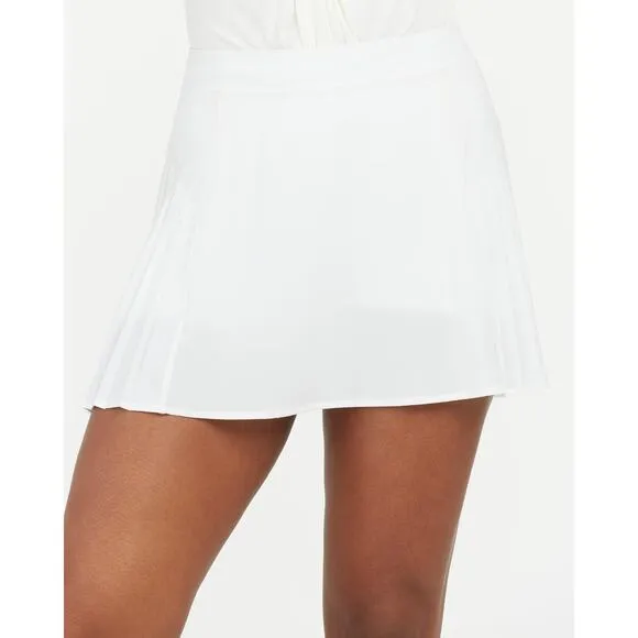 Spanx Booty Boost Pleated White Skort Women’s Plus Size 1X