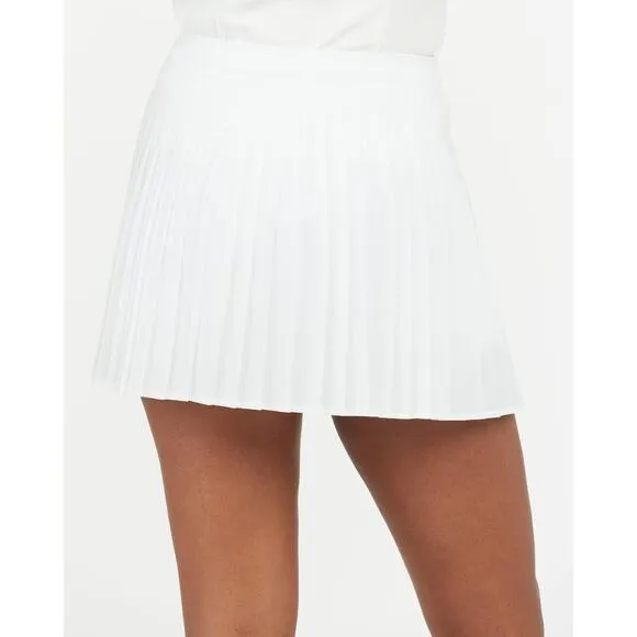 Spanx Booty Boost Pleated White Skort Women’s Plus Size 1X