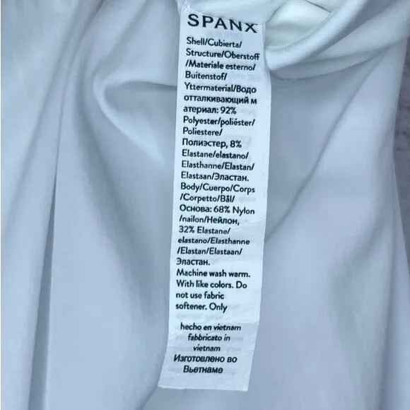 Spanx Booty Boost Pleated White Skort Women’s Plus Size 1X
