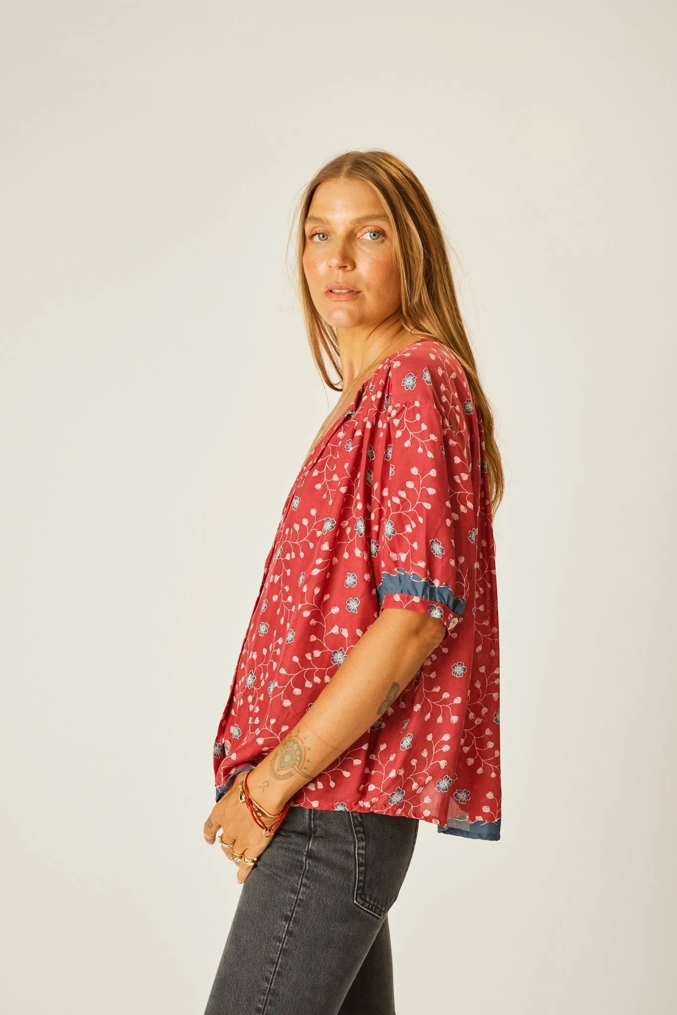 VIOLET TOP