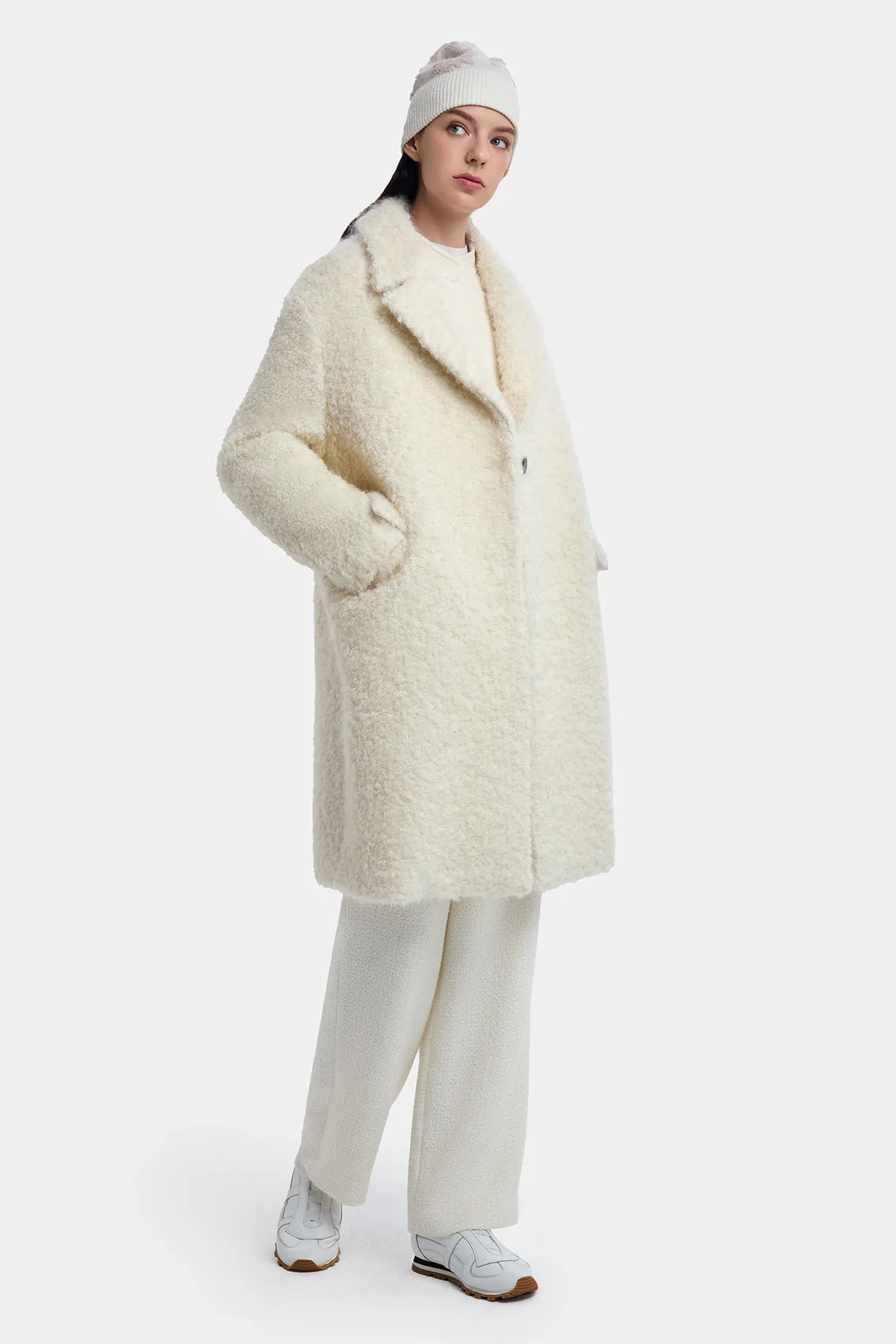 WINTERY CREAM COAT